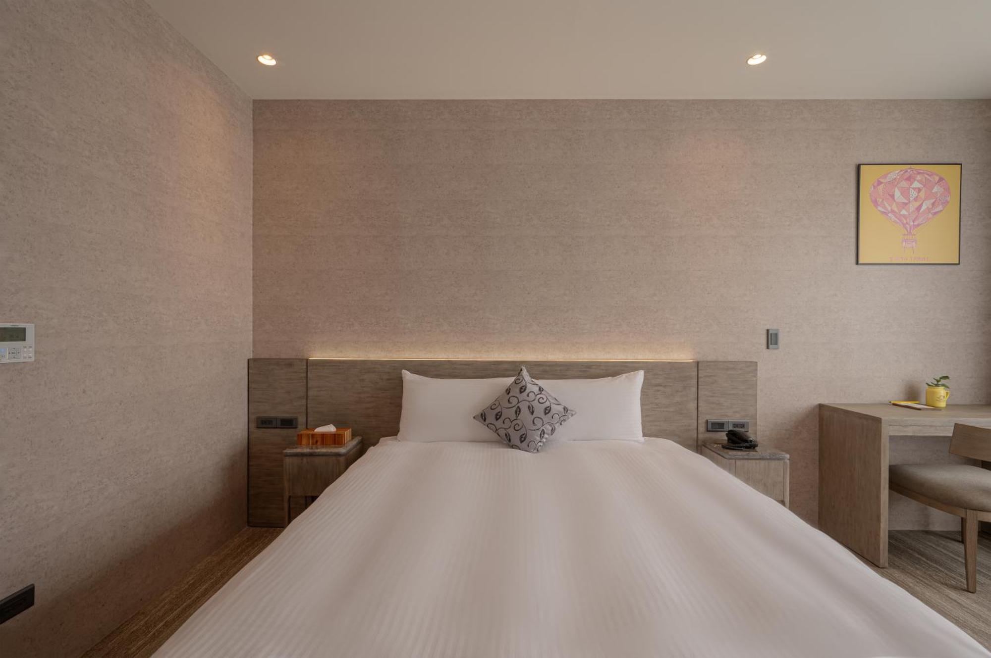 In Joy Hotel Tajcshung Kültér fotó