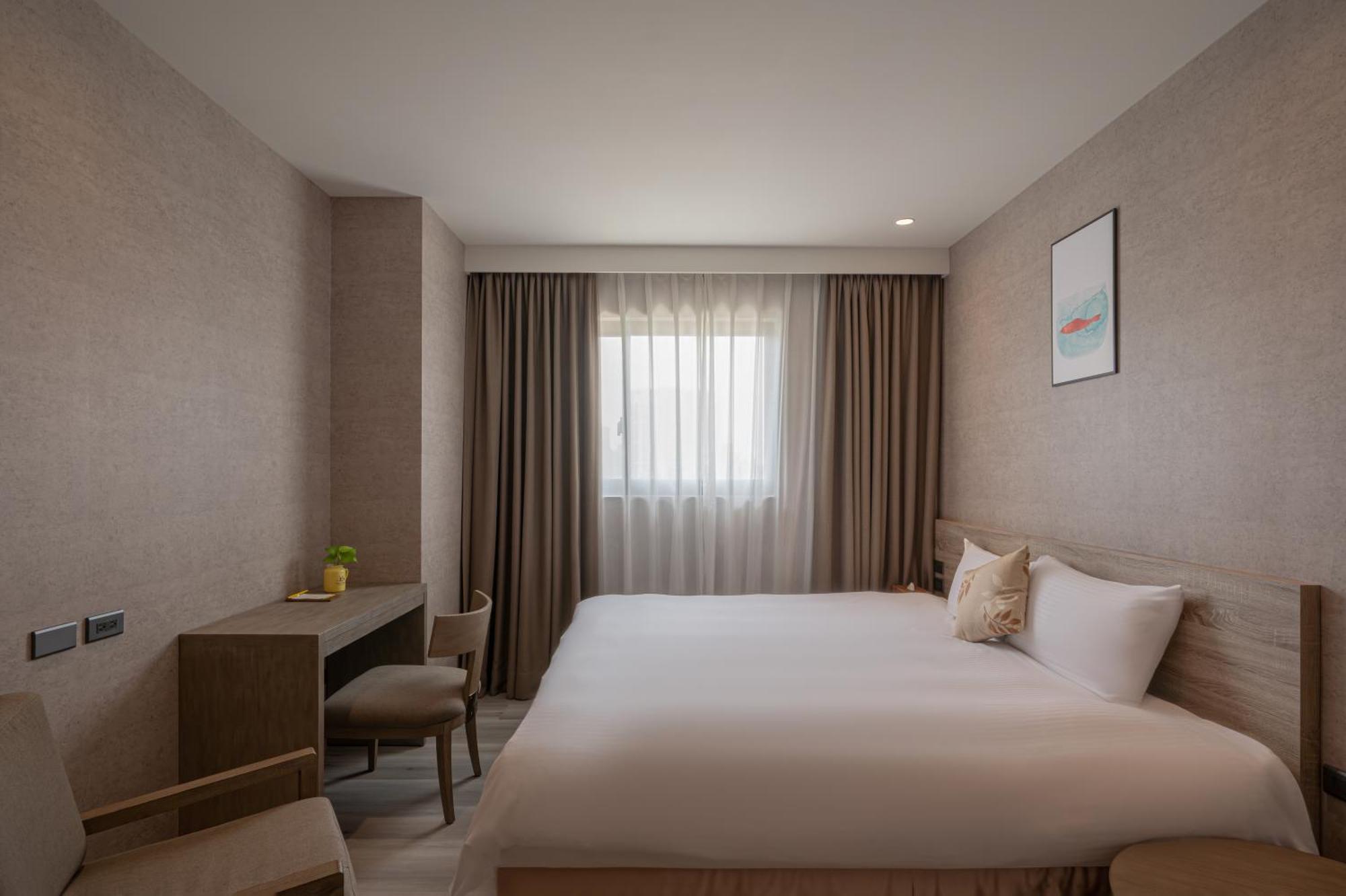 In Joy Hotel Tajcshung Kültér fotó